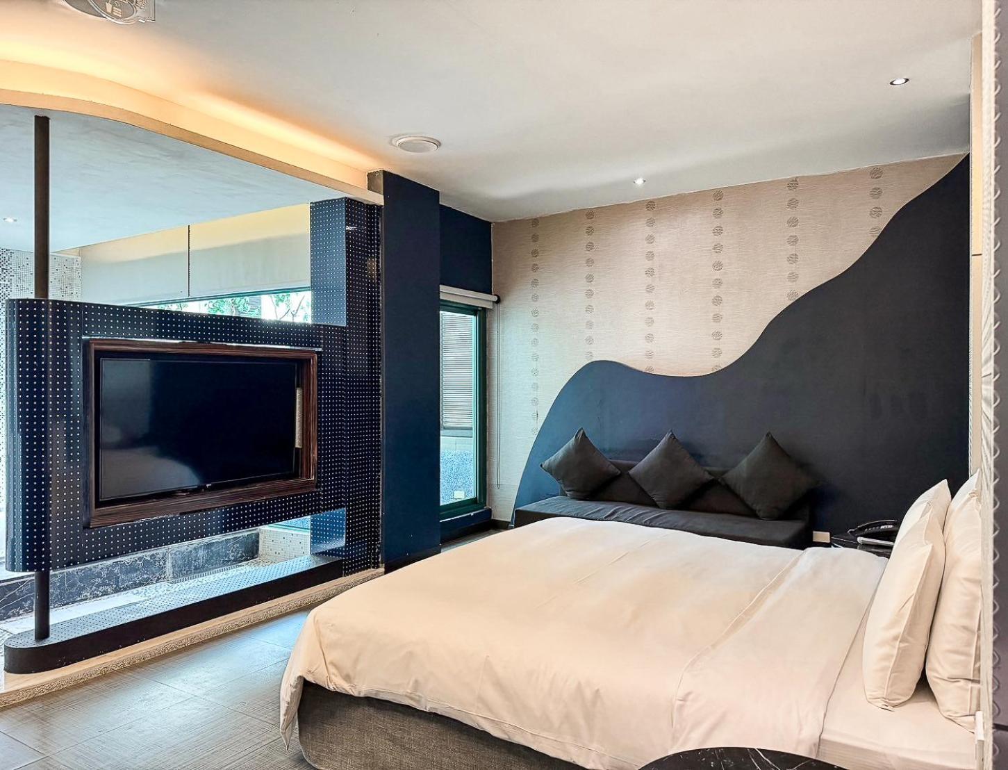 All-Ur Boutique Motel -Chia Yi Branch Чиай Сити Екстериор снимка