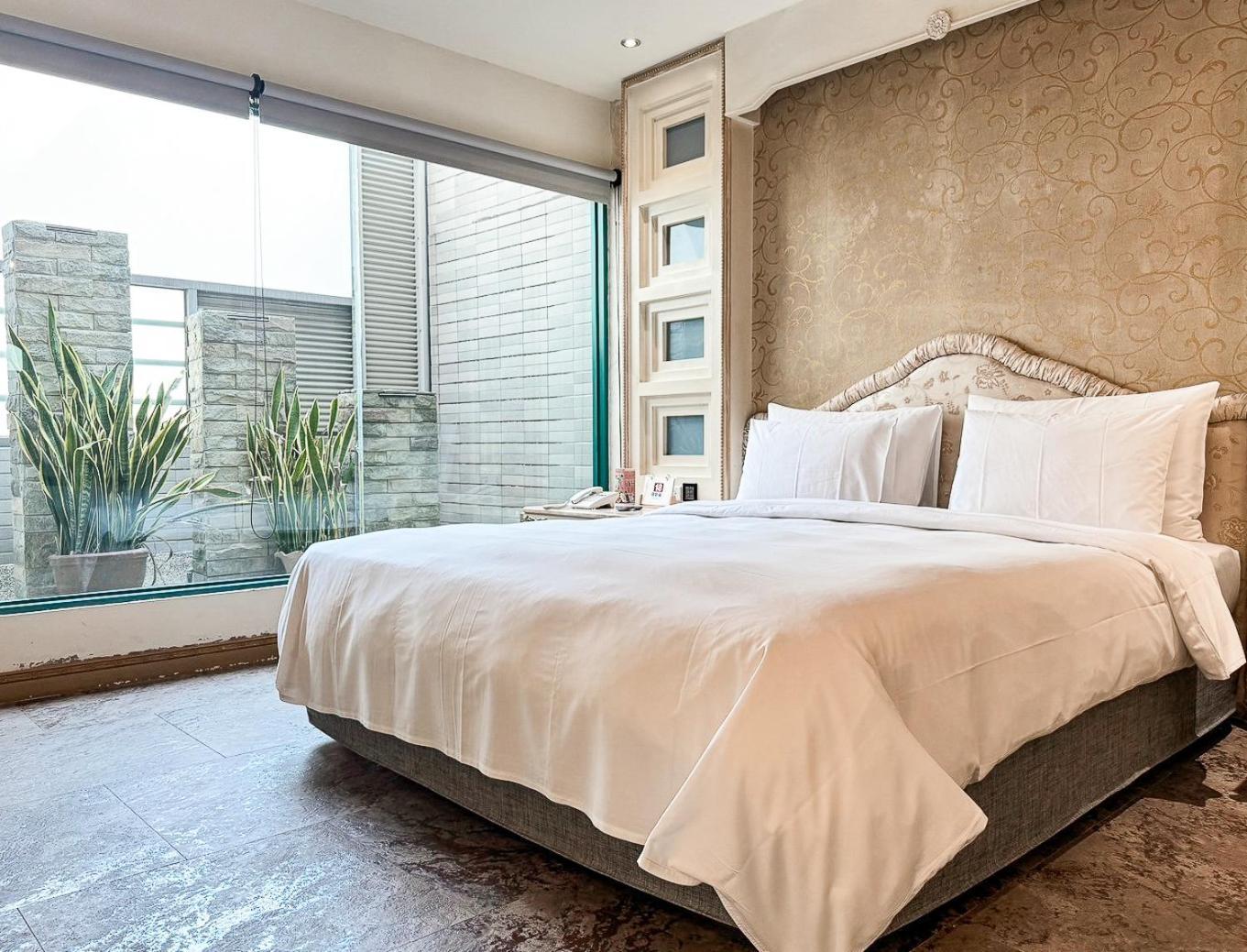 All-Ur Boutique Motel -Chia Yi Branch Чиай Сити Екстериор снимка